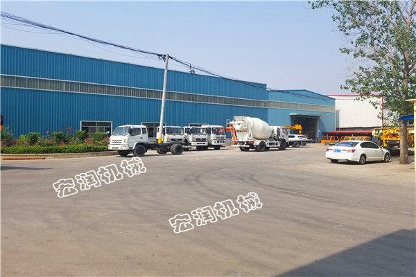 護(hù)欄打樁機河南蘭考施工現(xiàn)場