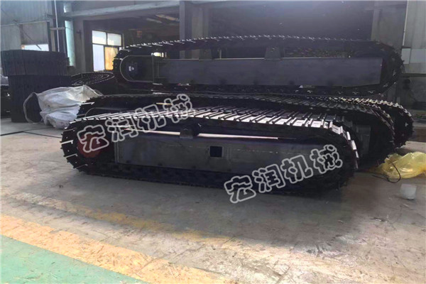 履帶底盤(pán)加工訂做？宏潤(rùn)機(jī)械