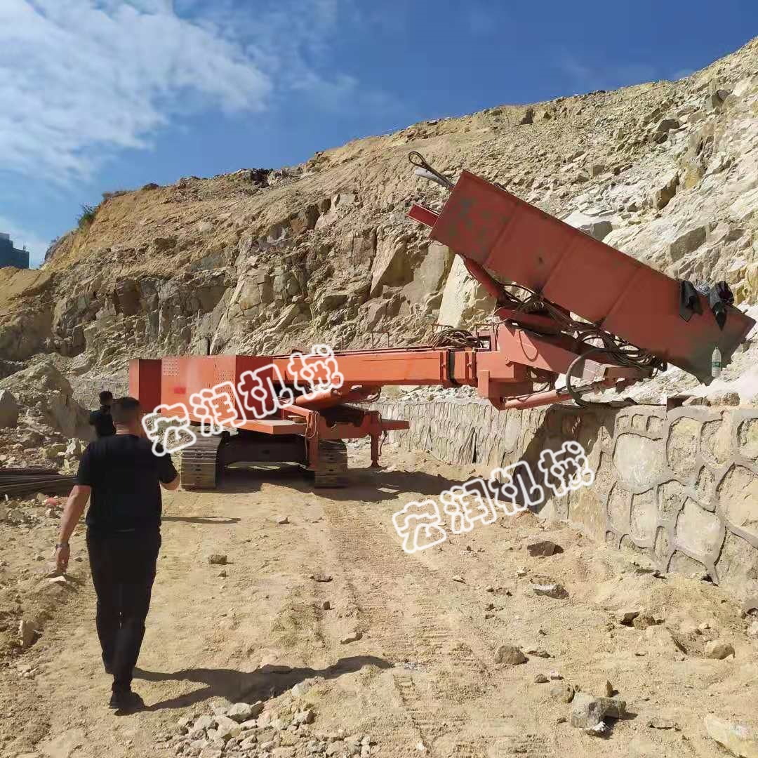 廣州地區(qū) 錨桿基坑支護(hù)鉆機(jī)客戶施工中